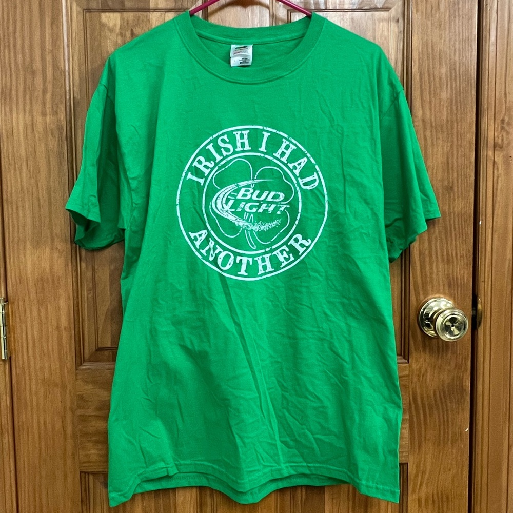 Bud Light St. Patrick’s Day Tee🍀